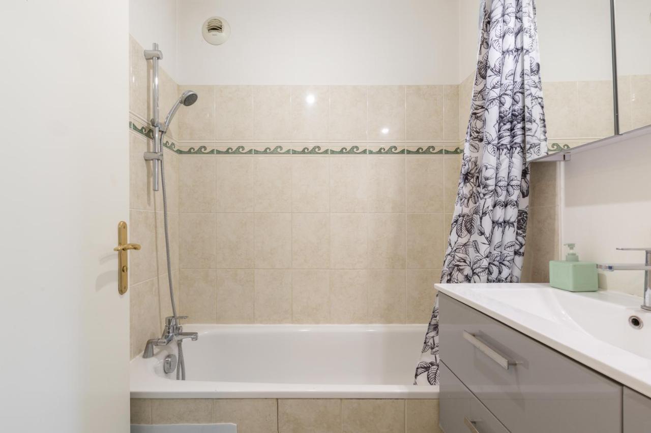 Family Travel Paris Apartment Bussy-Saint-Georges Ngoại thất bức ảnh